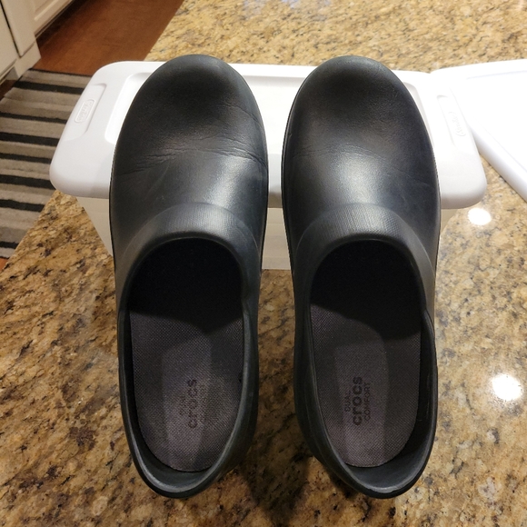 Crocs - Picture 4 of 7